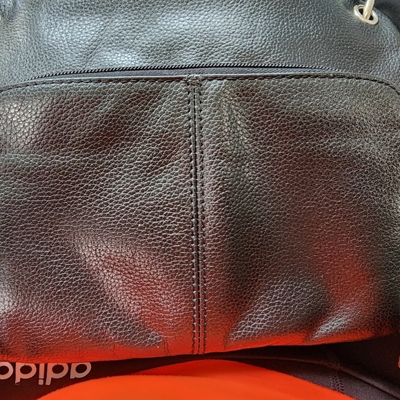 Roots Messenger Leather Bag - Picture 11 of 11